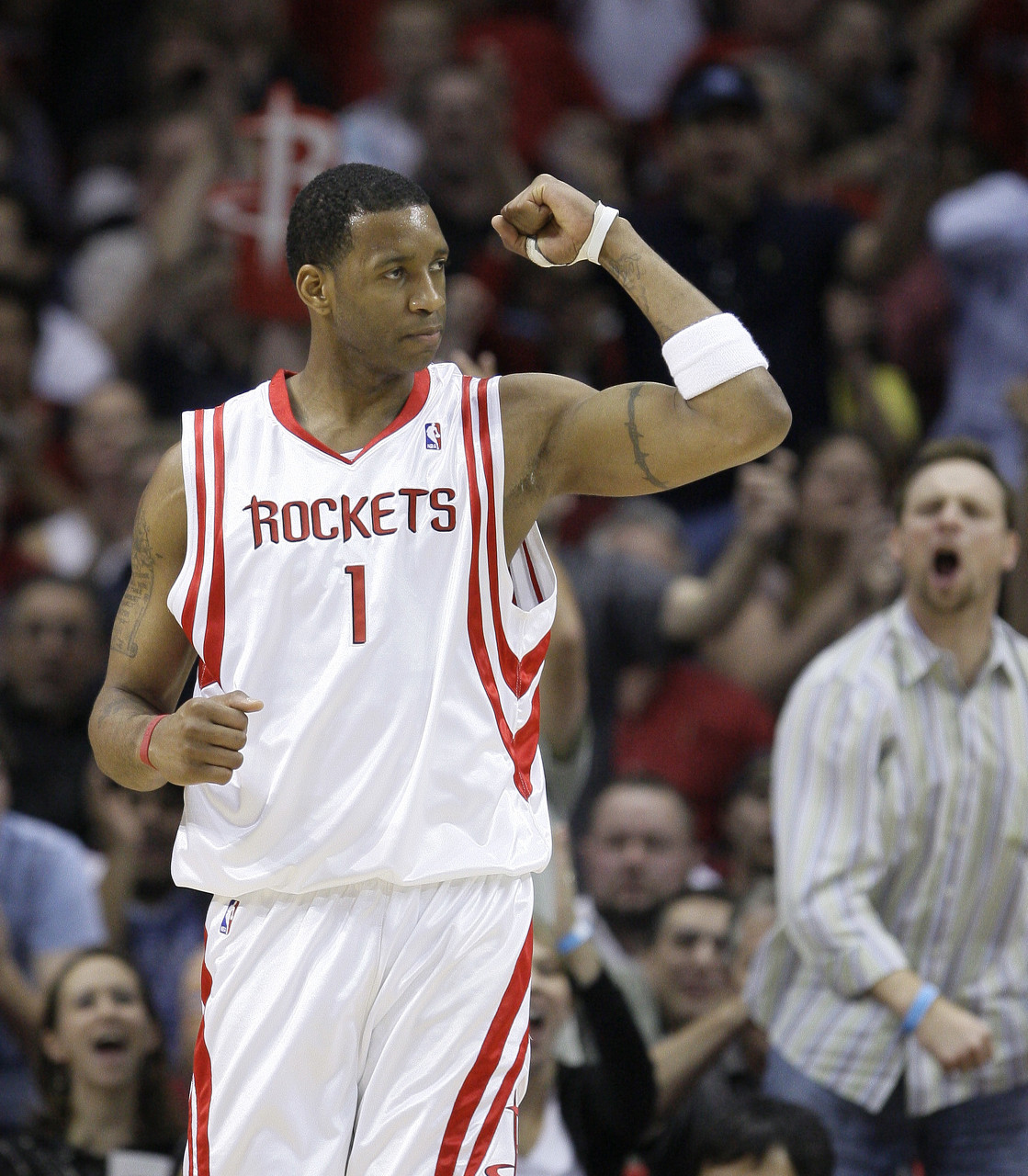 蓋伊：進(jìn)NBA后第一個打爆我的人是麥迪 季前賽他在我頭上砍42分